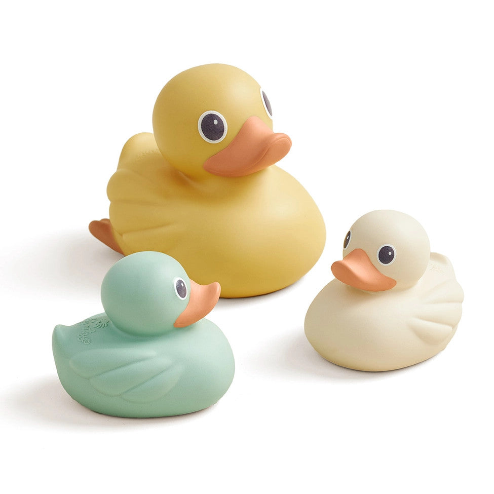 Itzy Ducky Family bath ducks, 3-pack, yellow, mint green and cream