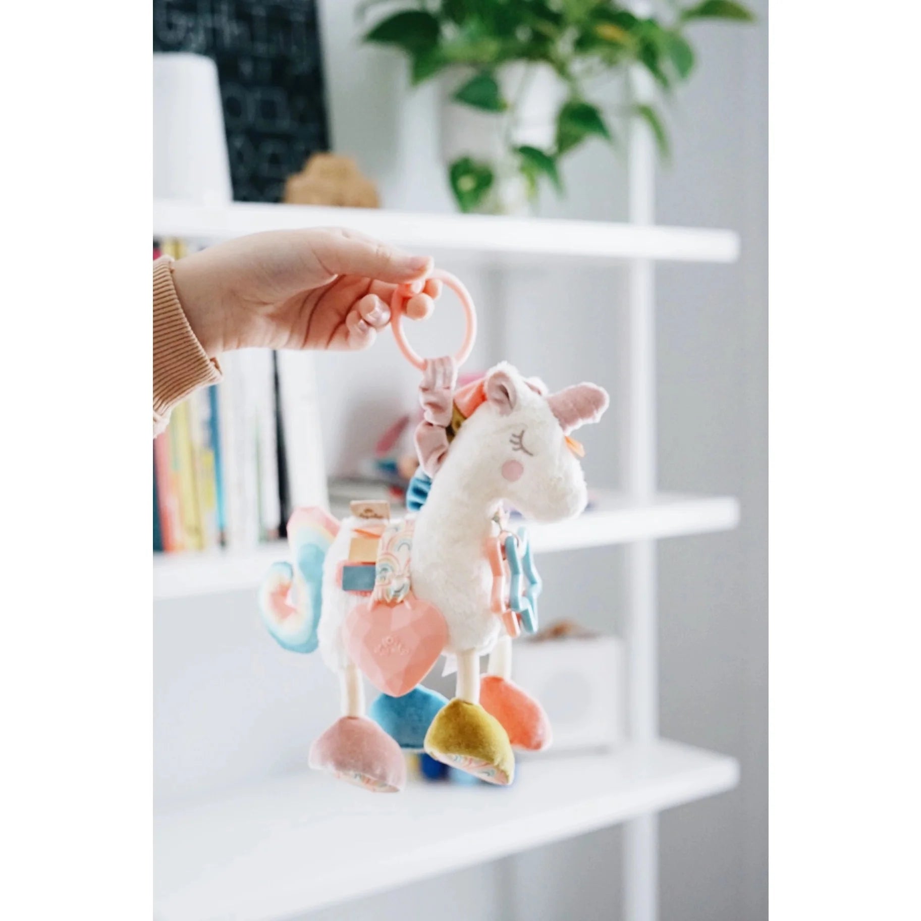 Itzy Ritzy Itzy Friends Link & Love Activity Plush