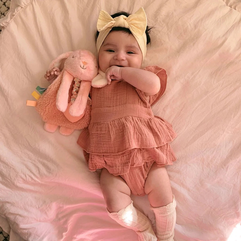 ITZY RITZY ITZY LOVEY PLUSH AND TEETHER TOY