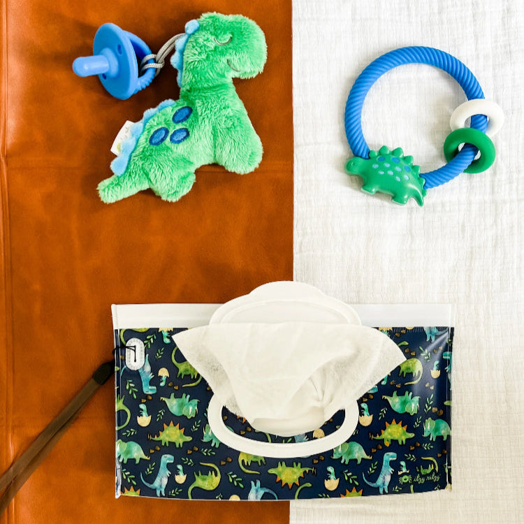ITZY RITZY RATTLE SILICONE TEETHER - baby enRoute