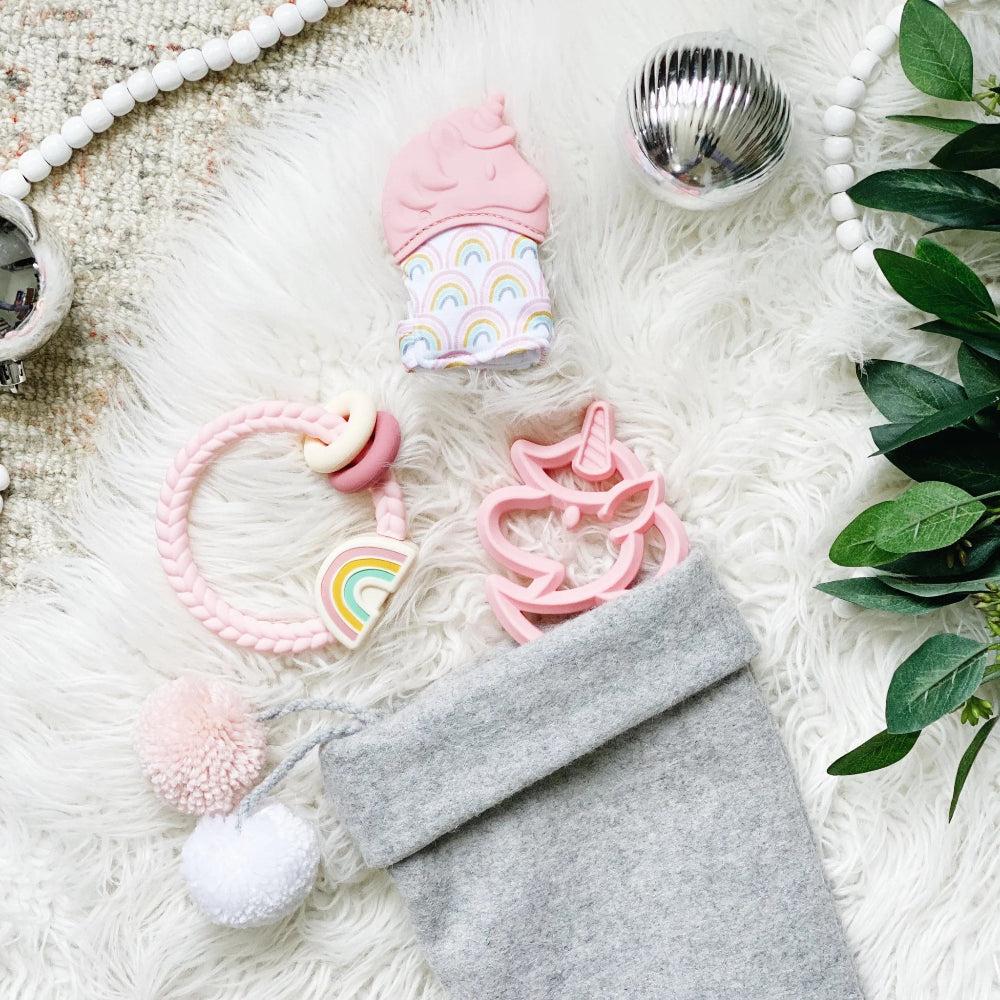 ITZY RITZY RATTLE SILICONE TEETHER - baby enRoute