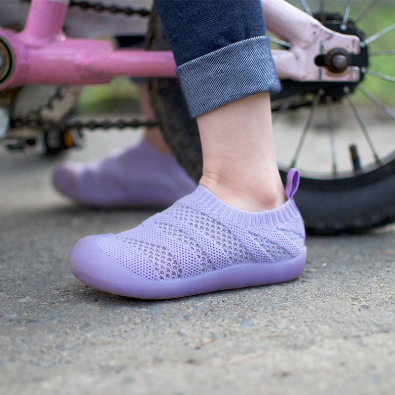 JAN & JUL JELLY JUMPER FLOW SHOES LAVENDER