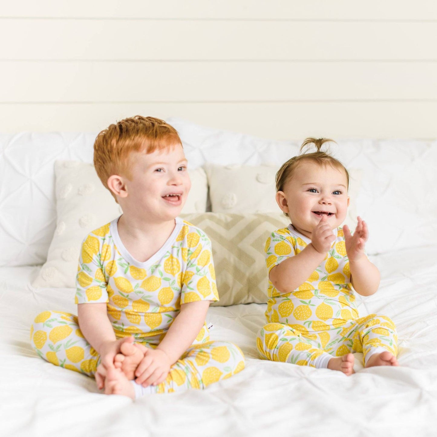 LITTLE SLEEPIES BAMBOO PAJAMA SET LEMONS - baby enRoute
