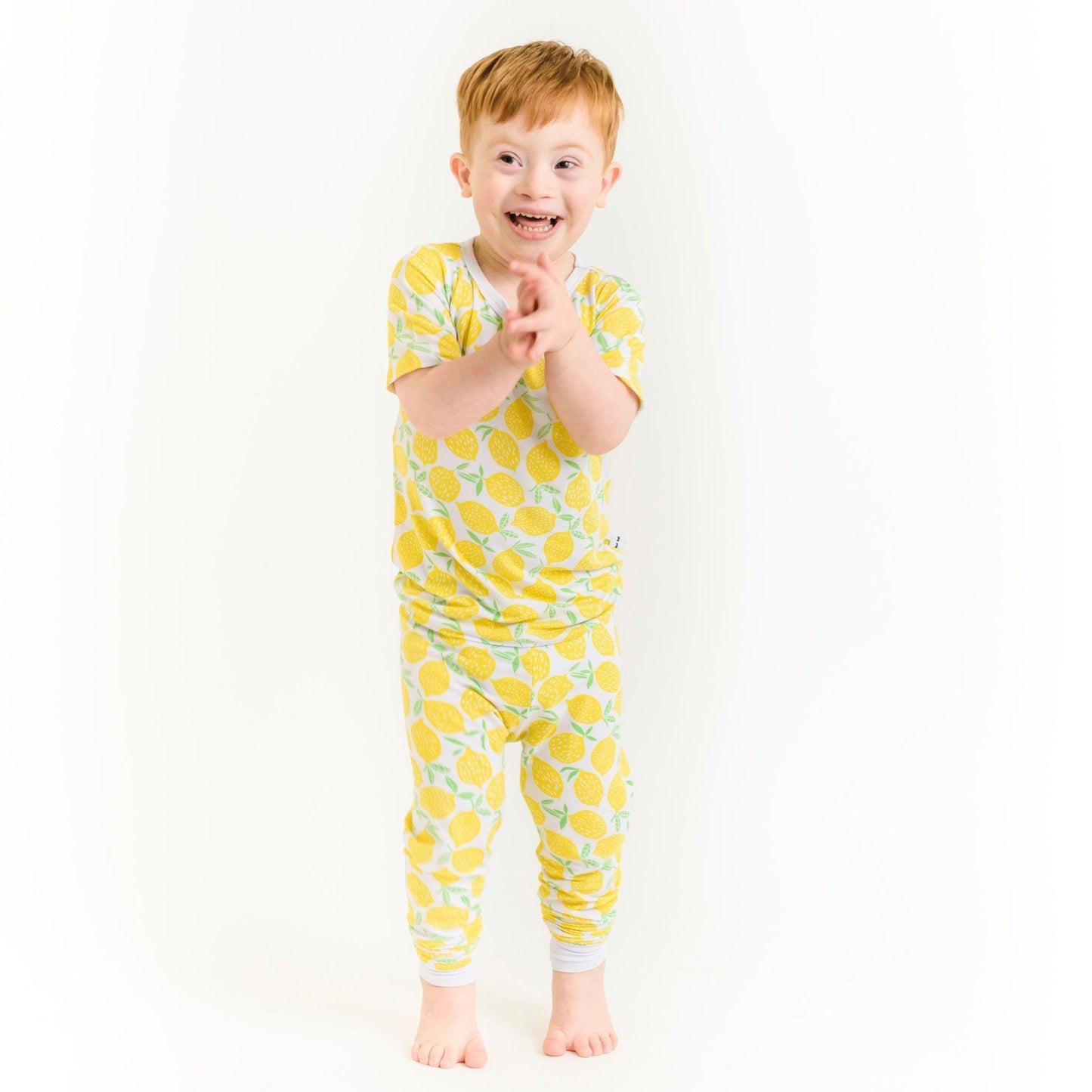 LITTLE SLEEPIES BAMBOO PAJAMA SET LEMONS - baby enRoute