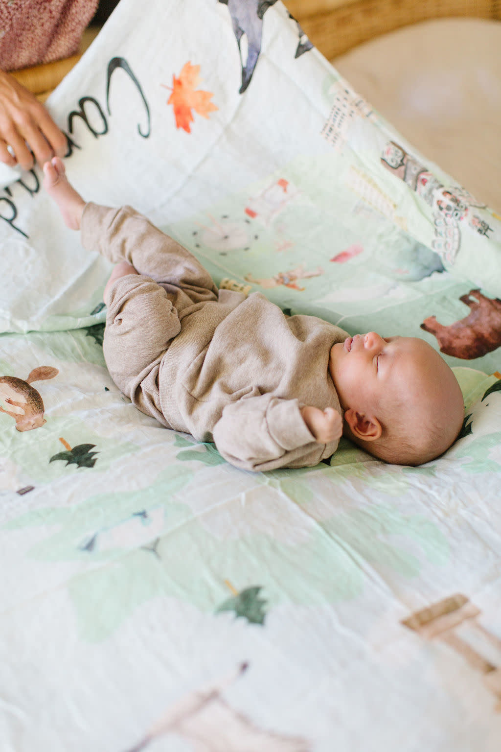 LOULOU LOLLIPOP MUSLIN SWADDLE