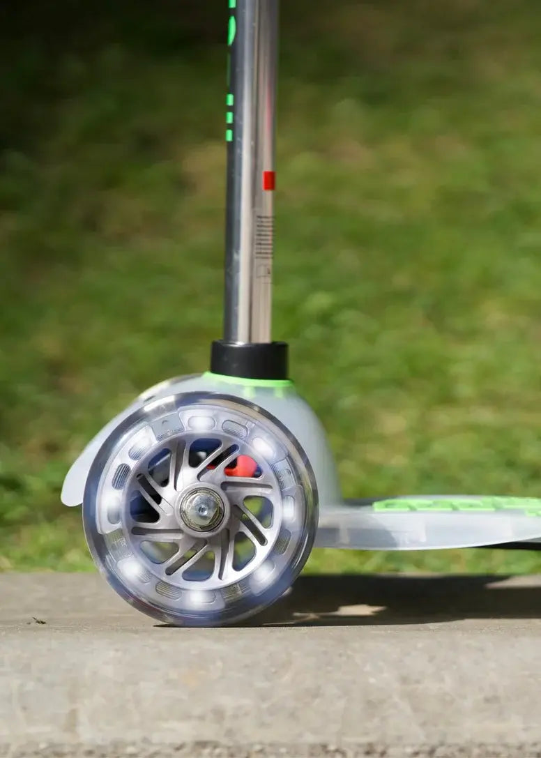 MICRO MINI DELUXE FLUX LED SCOOTER - baby enRoute