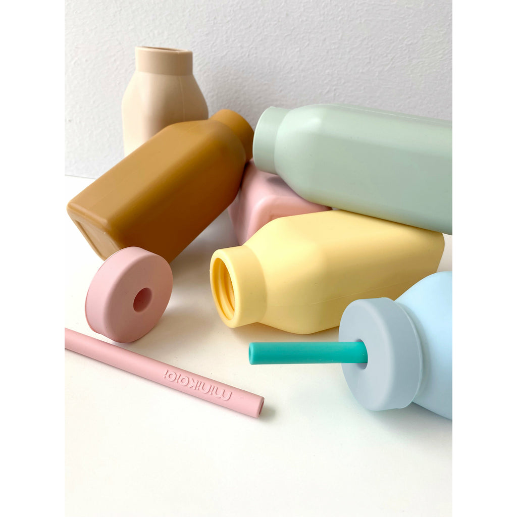 MINIKOIOI BOTTLE & STRAW - baby enRoute