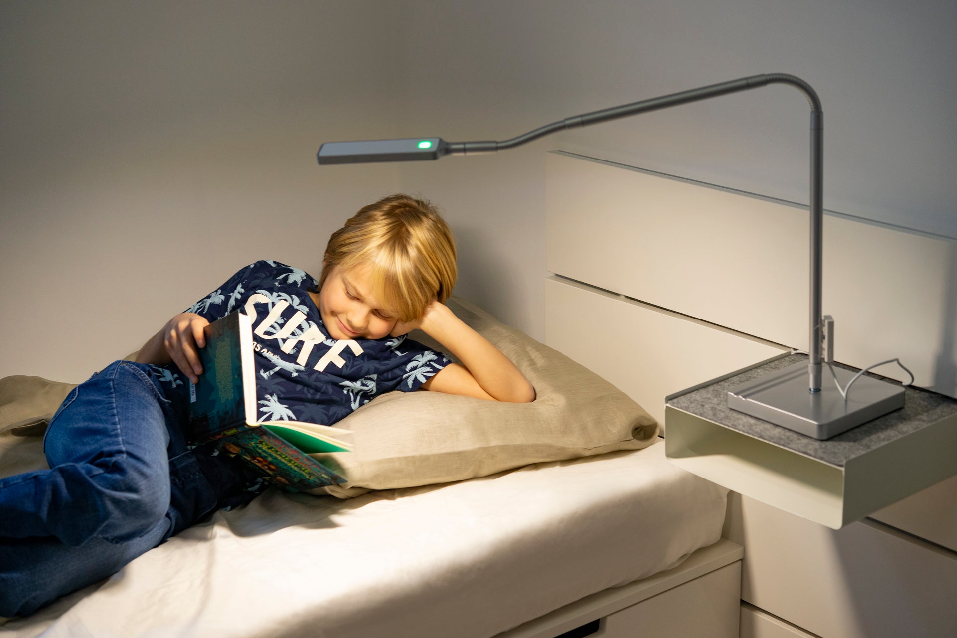 MOLL L7 DESIGNER LED LAMP