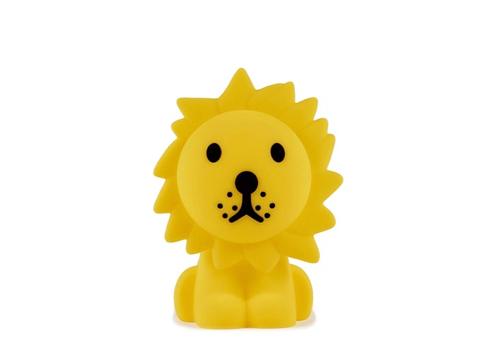 Mr Maria First Light Lion