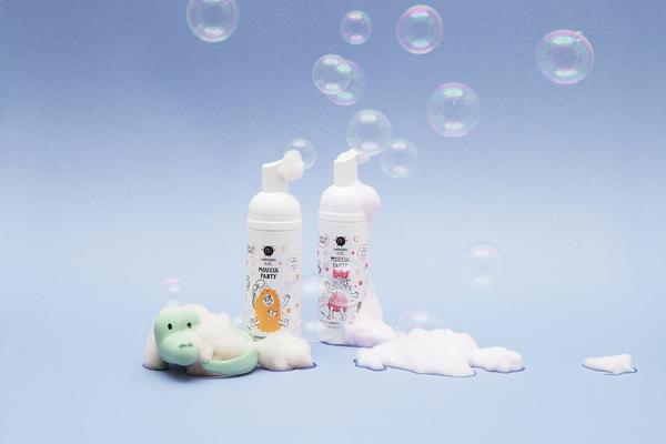Nailmatic Mousse Party Apricot Hair & Body Foam