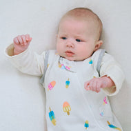 NEST DESIGNS ORGANIC COTTON STARTLE STOP SLEEP BAG 0.5 TOG SUMMER POPS (0-6M)