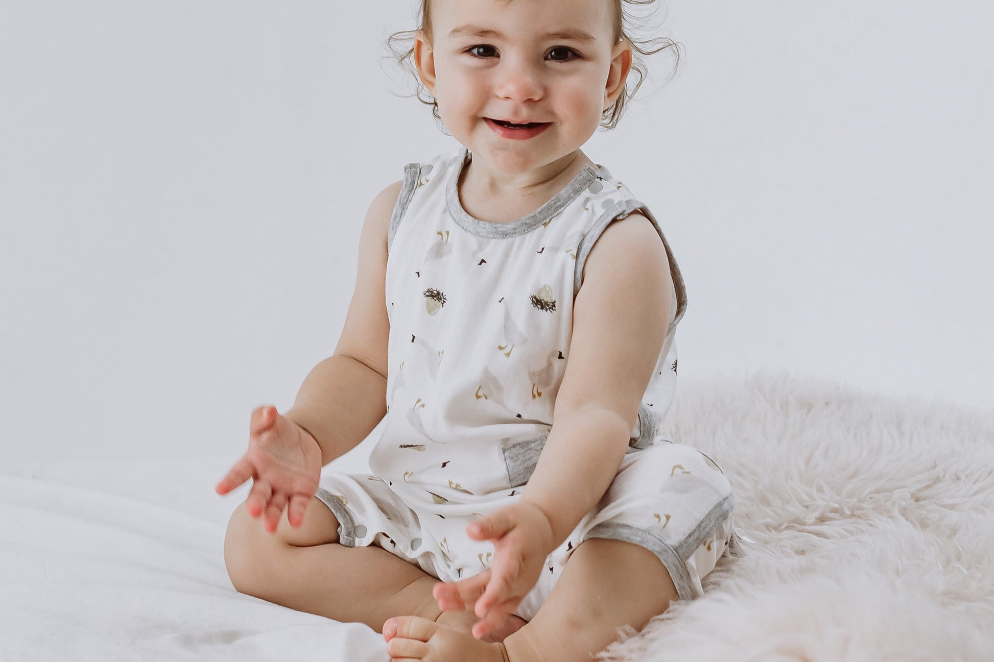 NEST DESIGNS BAMBOO PIMA SLEEVELESS ROMPER - THE GOOSE & THE GOLDEN EGG