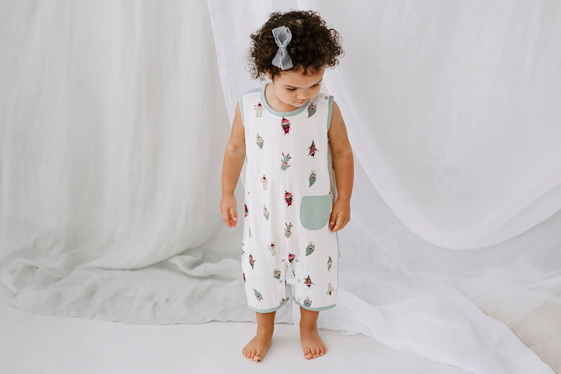 NEST DESIGNS BAMBOO SLEEVELESS ROMPER - PIXIE DUST