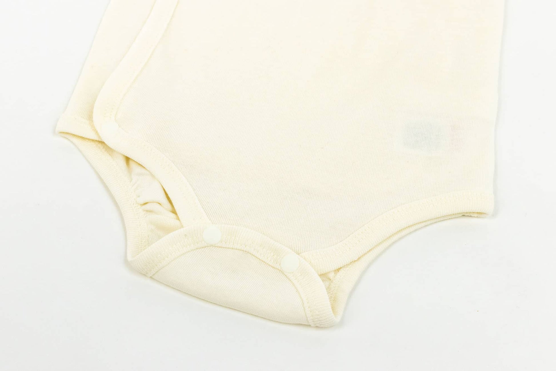 NEST DESIGNS BASICS ORGANIC COTTON RIBBED KIMONO SHORT SLEEVE ONESIE (3 PACK) WHITE BASICS ORGAN