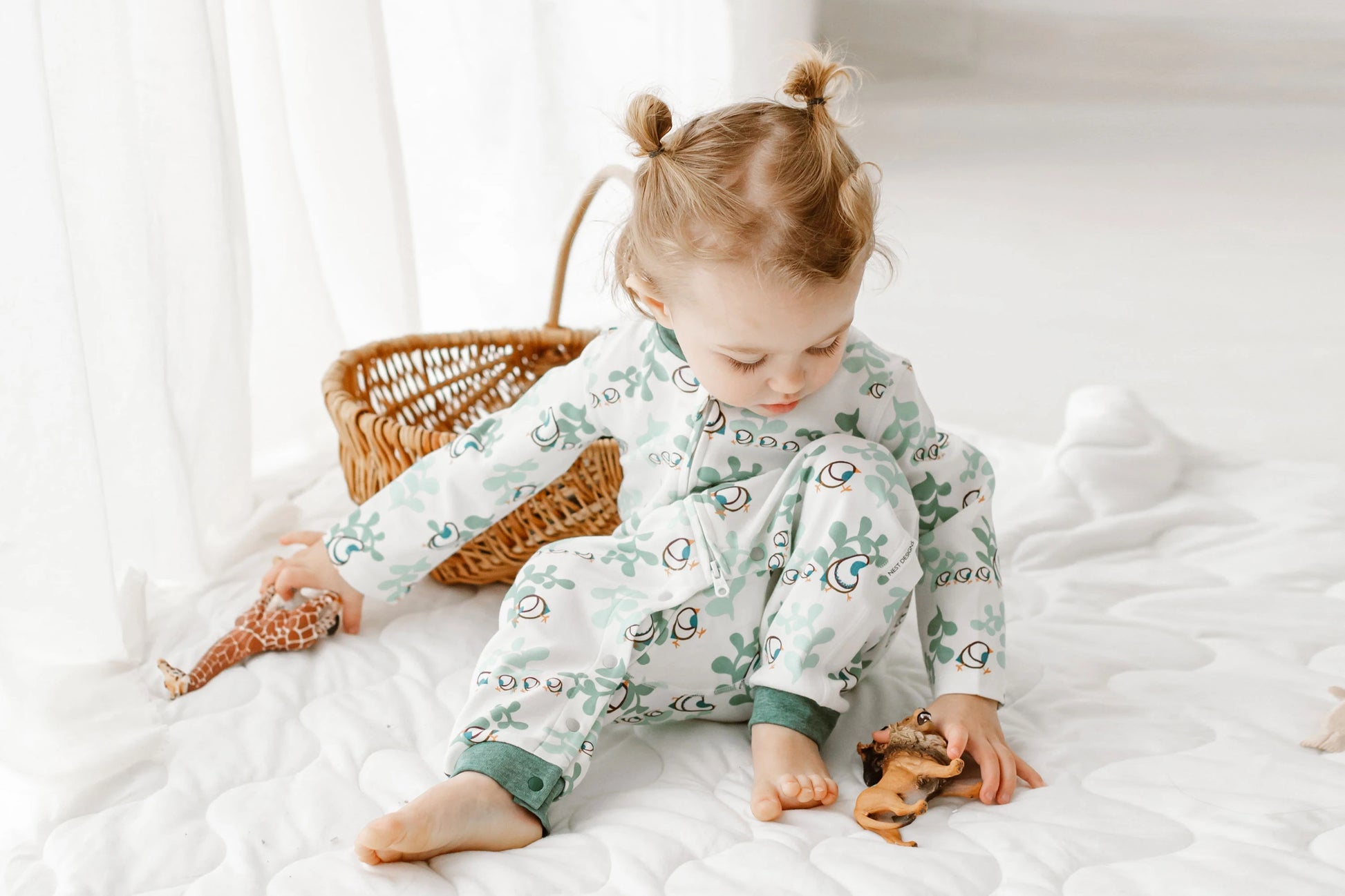 NEST DESIGNS ORGANIC COTTON LONG SLEEVE ROMPER A QUAIL TALE TOO