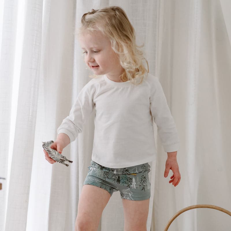 NEST DESIGNS BAMBOO GIRLS BOY SHORT UNDERWEAR (2 PACK) FOREST FUN - baby enRoute