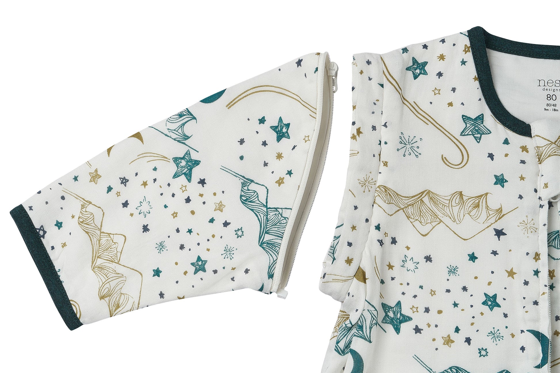 NEST DESIGNS BAMBOO MUSLIN REMOVABLE 3/4 SLEEVE SLEEP BAG 0.6 TOG STARS WHITE