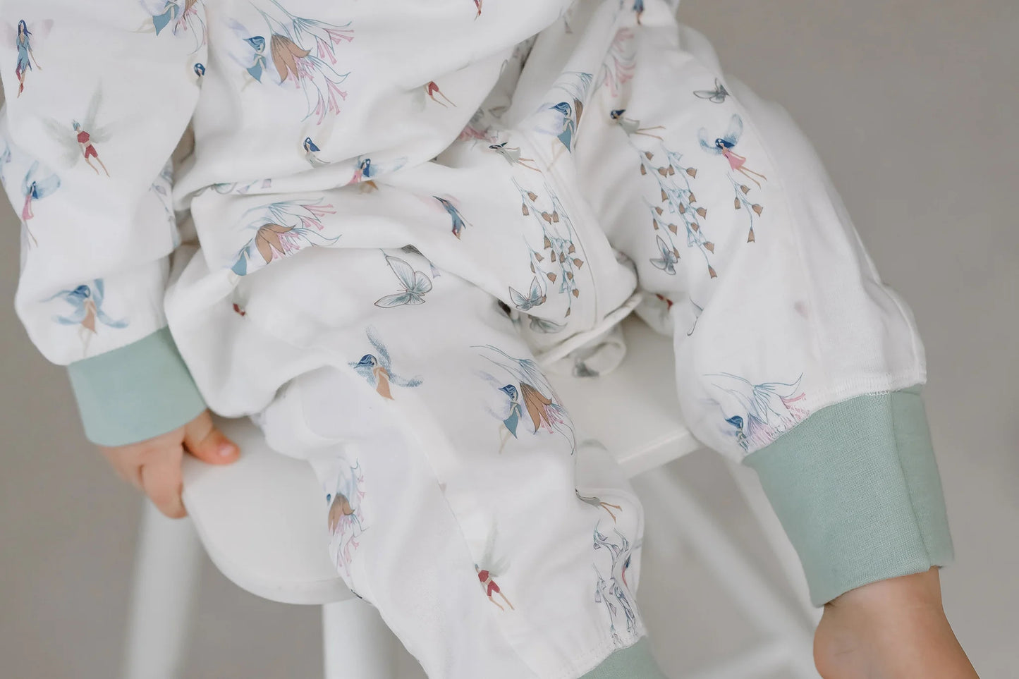 NEST DESIGNS BAMBOO PIMA LONG SLEEVE FOOTED SLEEP BAG 0.6 TOG FAIRY TALE - baby enRoute