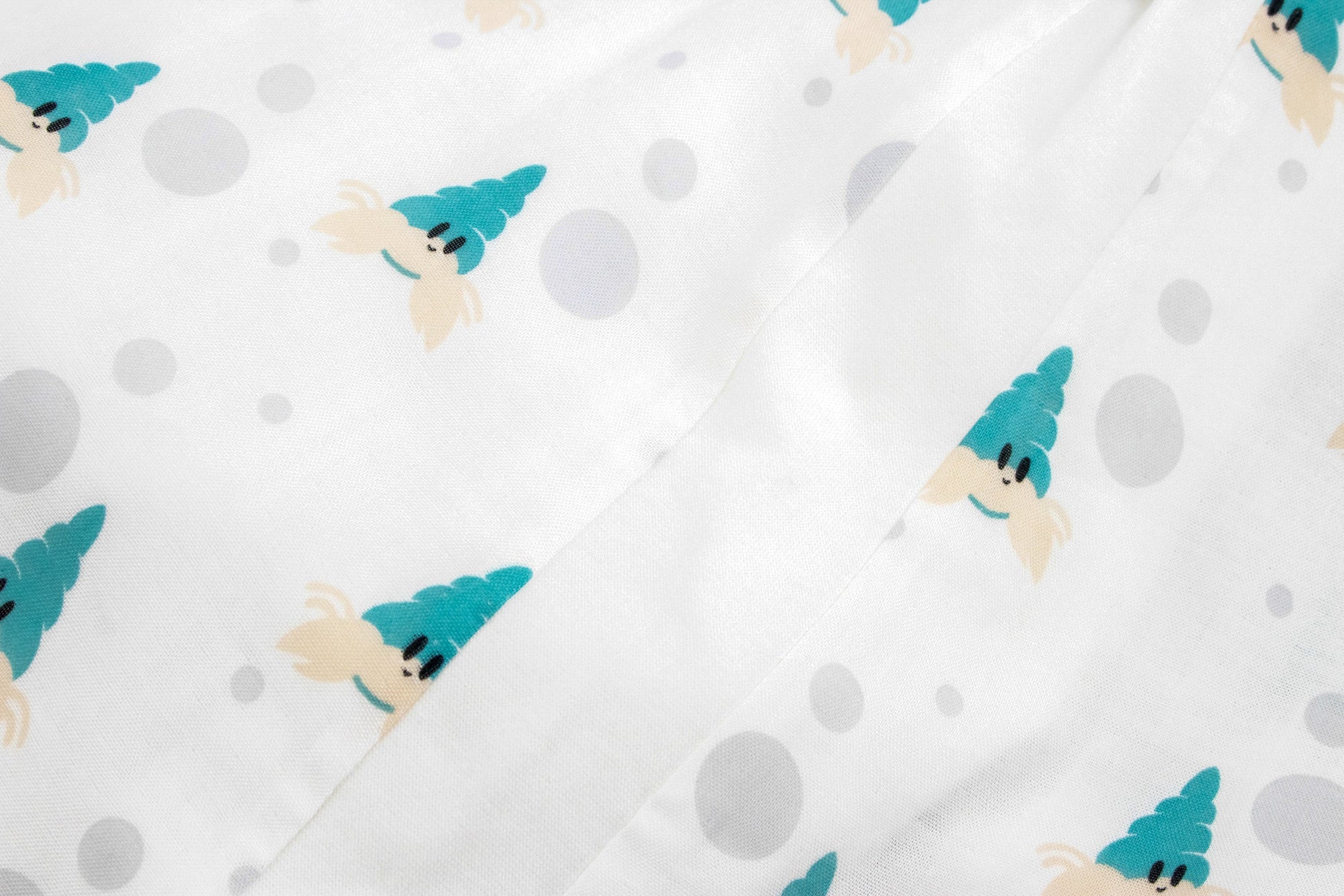 NEST DESIGNS RAGLAN BAMBOO PIMA SHORT SLEEVE SLEEP SUIT 0.6 TOG-THE HAPPY HERMIT