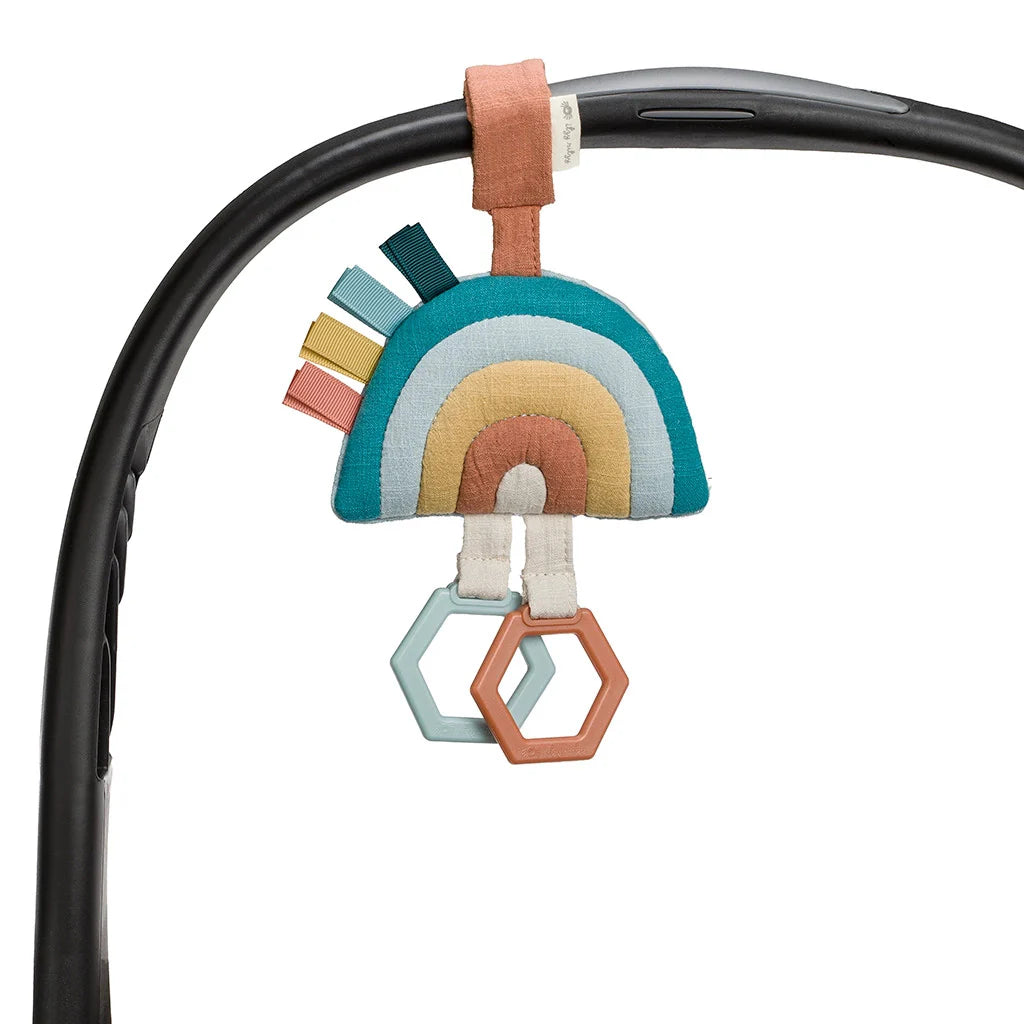 ITZY RITZY JINGLEB ATTACHABLE TRAVEL TOY - baby enRoute
