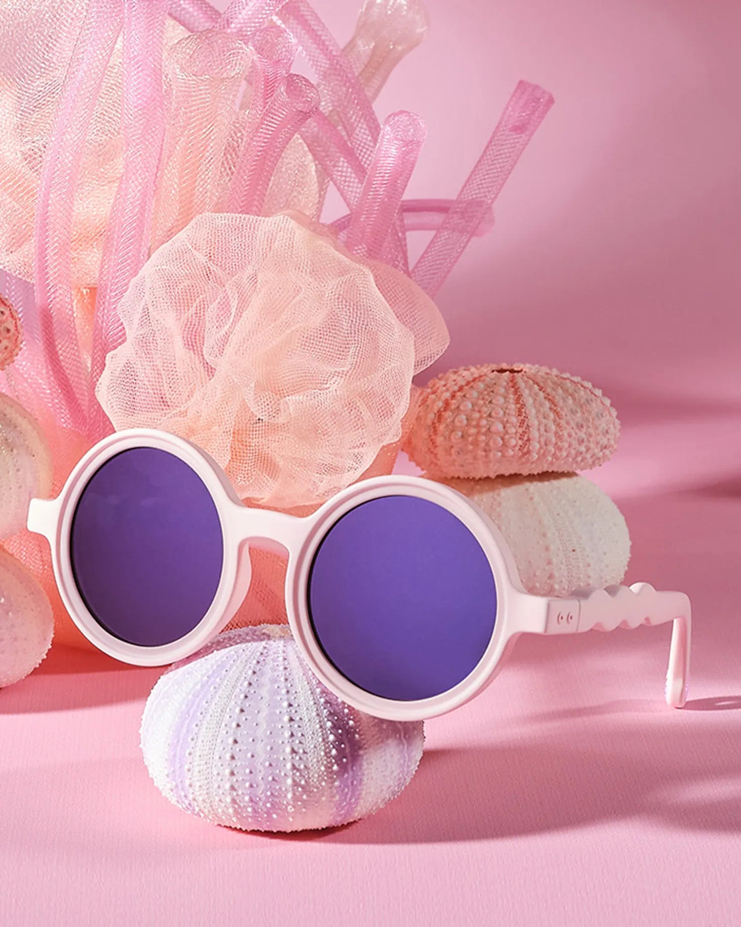 OLIVIO & CO ROUND CLASSIC SUNGLASSES CORAL BLUSH