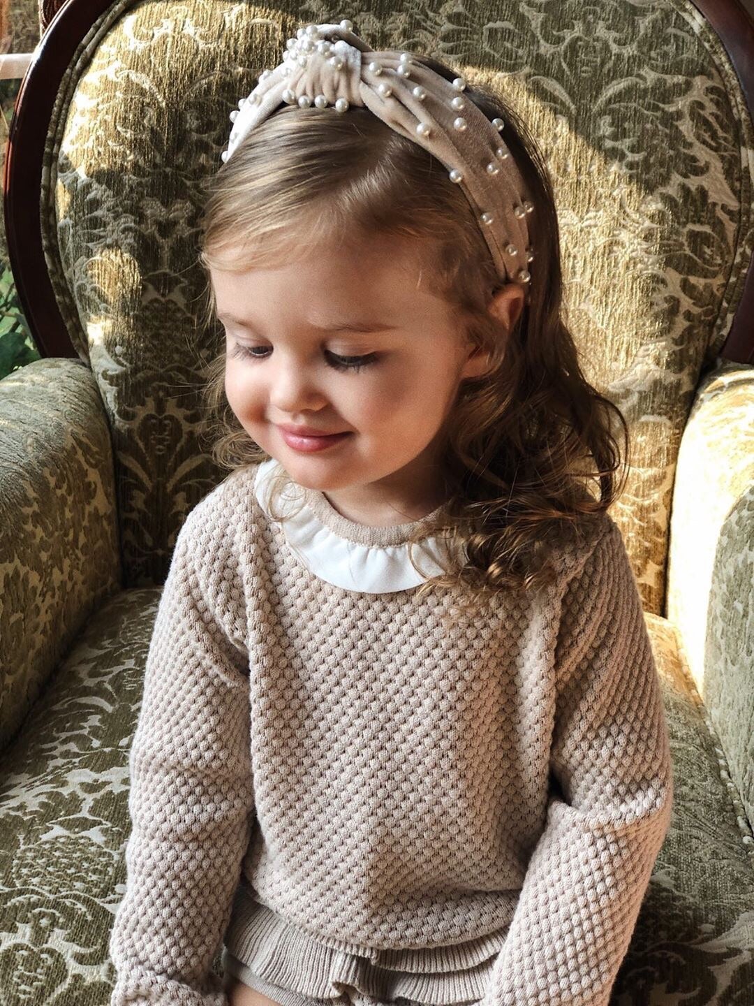 PETITE MAISON KIDS VELVET PEARL HEADBANDS - baby enRoute