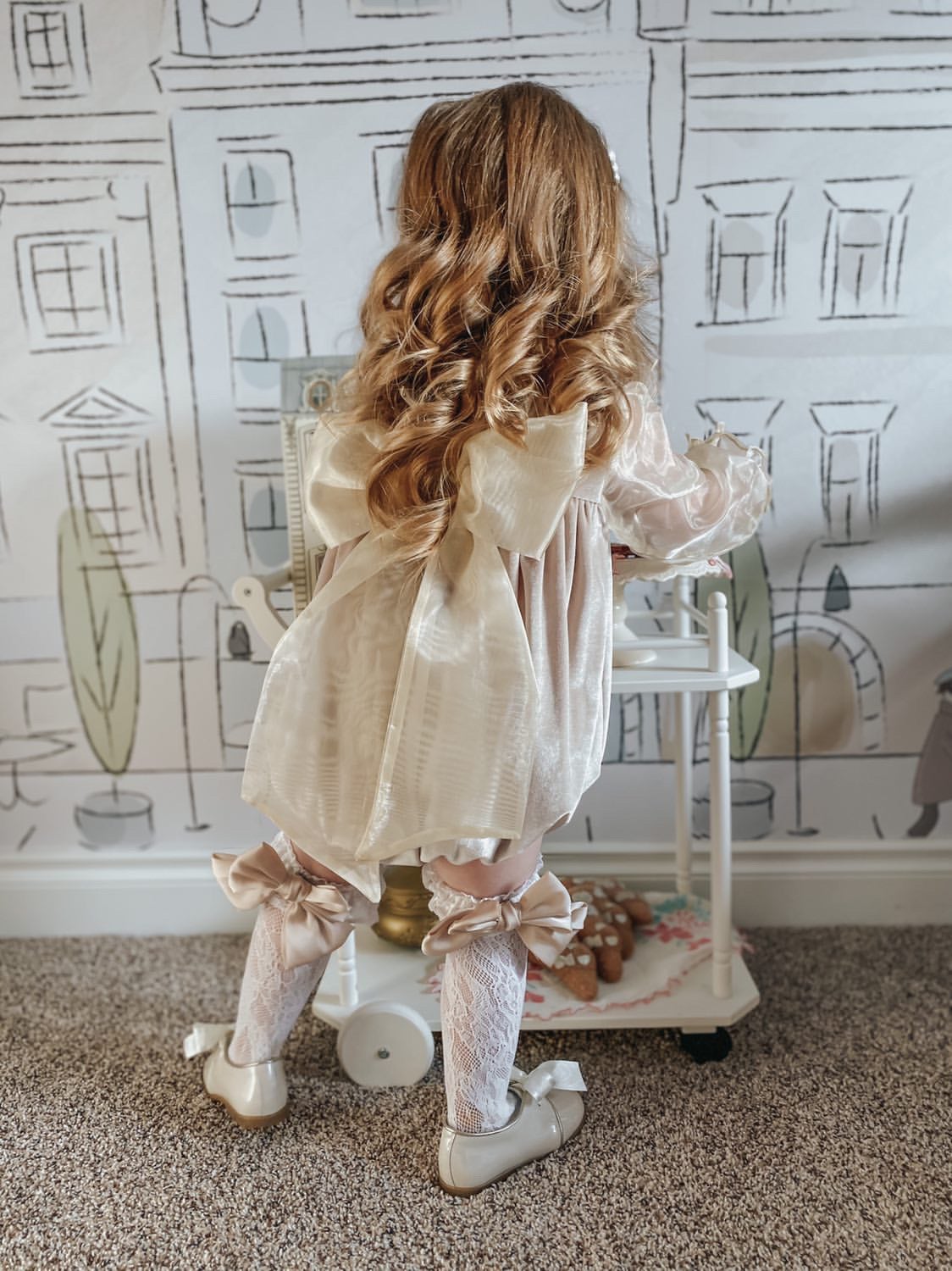 PETITE MAISON KIDS LOLA LACE SOCKS WITH SATIN BOWS