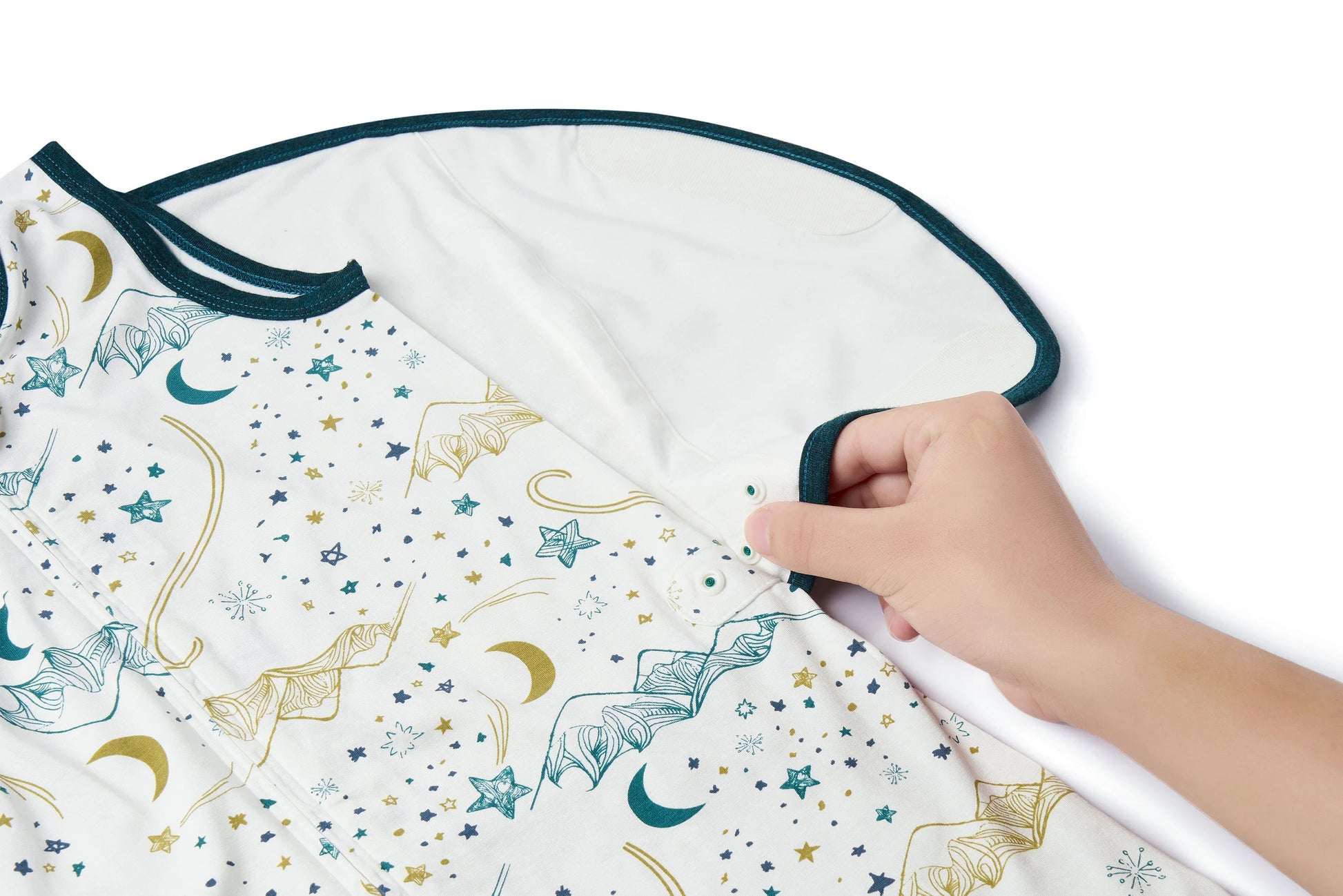 NEST DESIGNS BAMBOO JERSEY SWADDLE SLEEP BAG 0.25 TOG STARS WHITE 0-6M