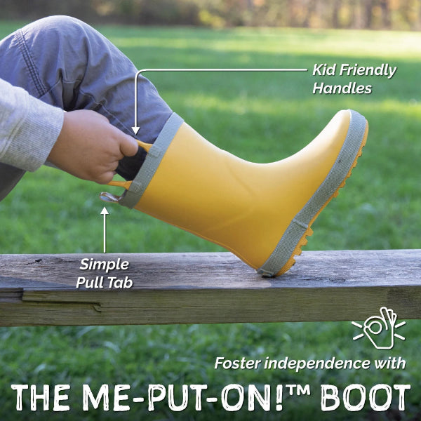 Jan & Jul Puddle Dry Rain Boots With Handle Big Trucks