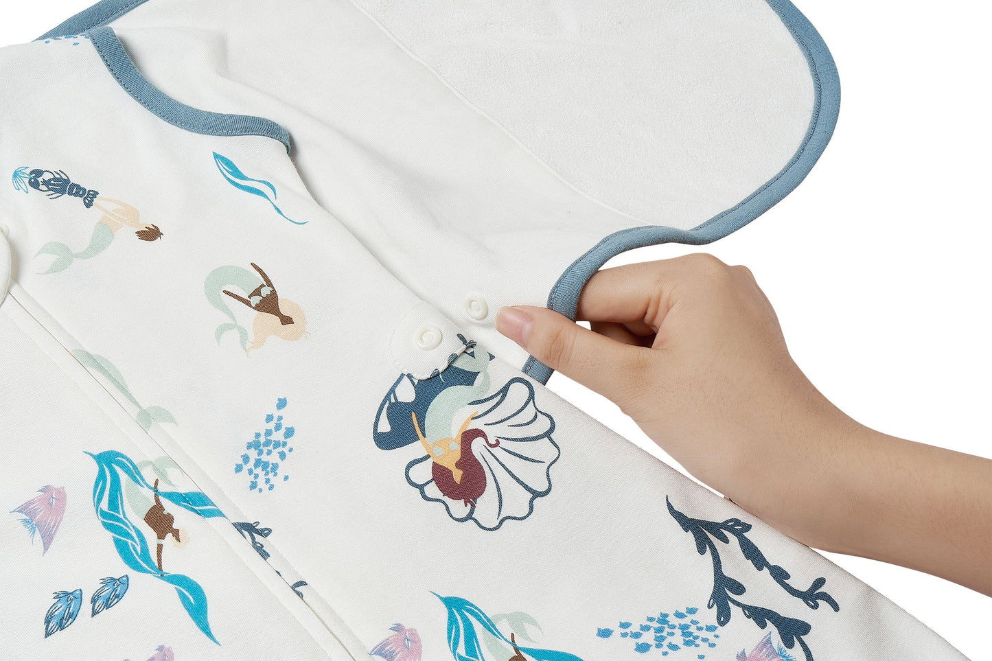 NEST DESIGNS ORGANIC COTTONSTARTLE STOP SLEEP BAG 0.5 TOG-SPLISH SPLASH (0-3M) - baby enRoute