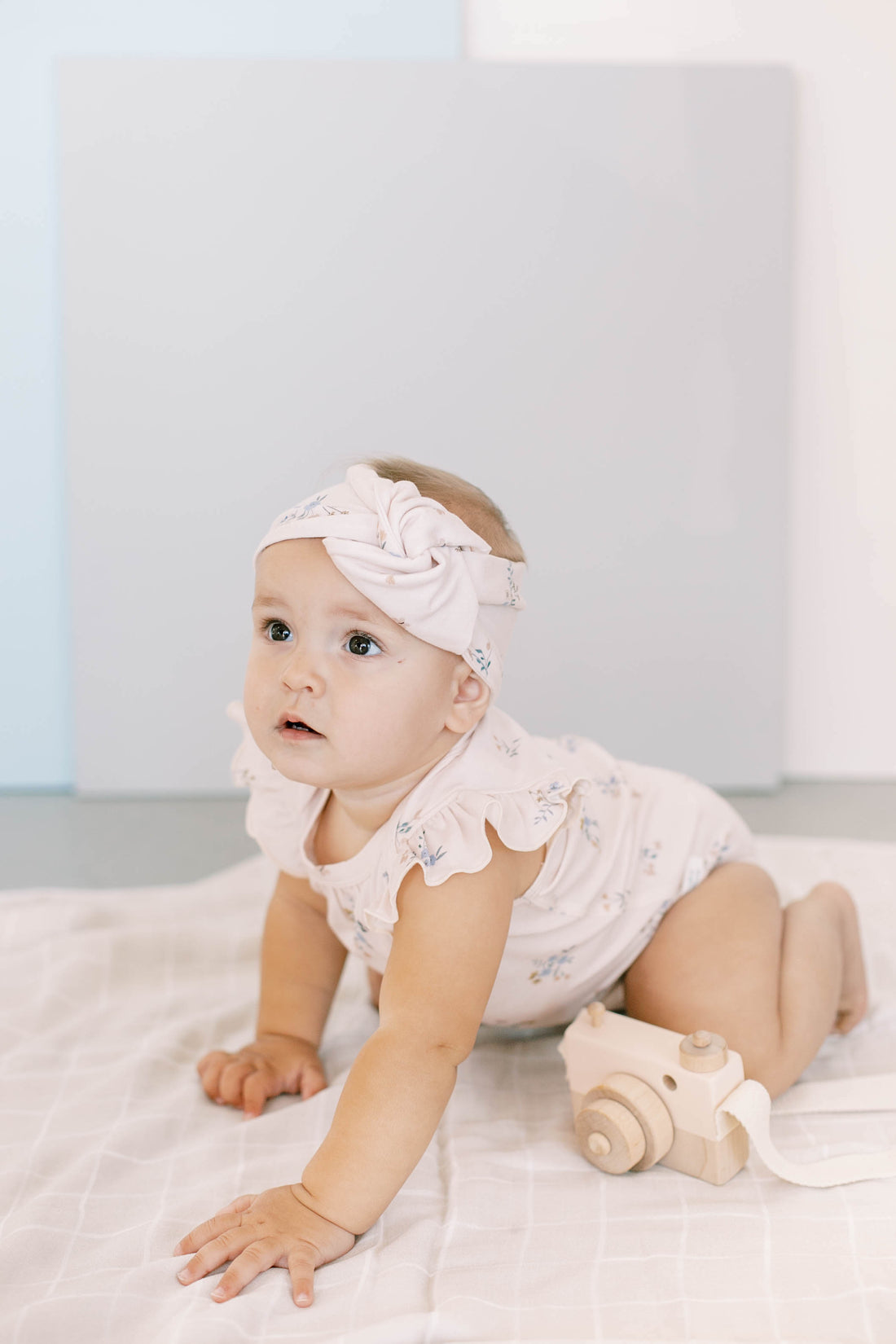 LOULOU LOLLIPOP KNOTTED HEADBAND DITSY FLORAL 6-12 M